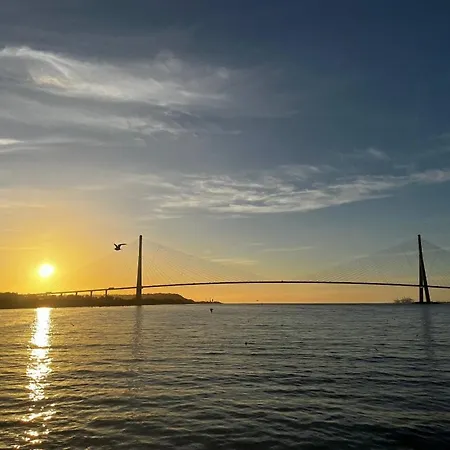 Chez Fifille Dans Parking Privé Honfleur